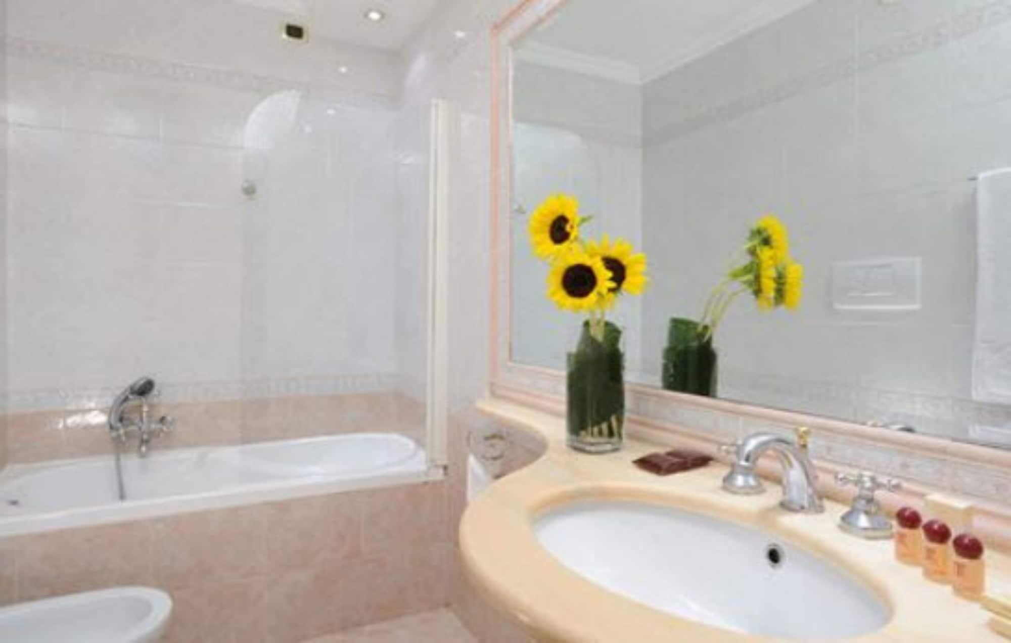 Lh Grand Hermitage Roma