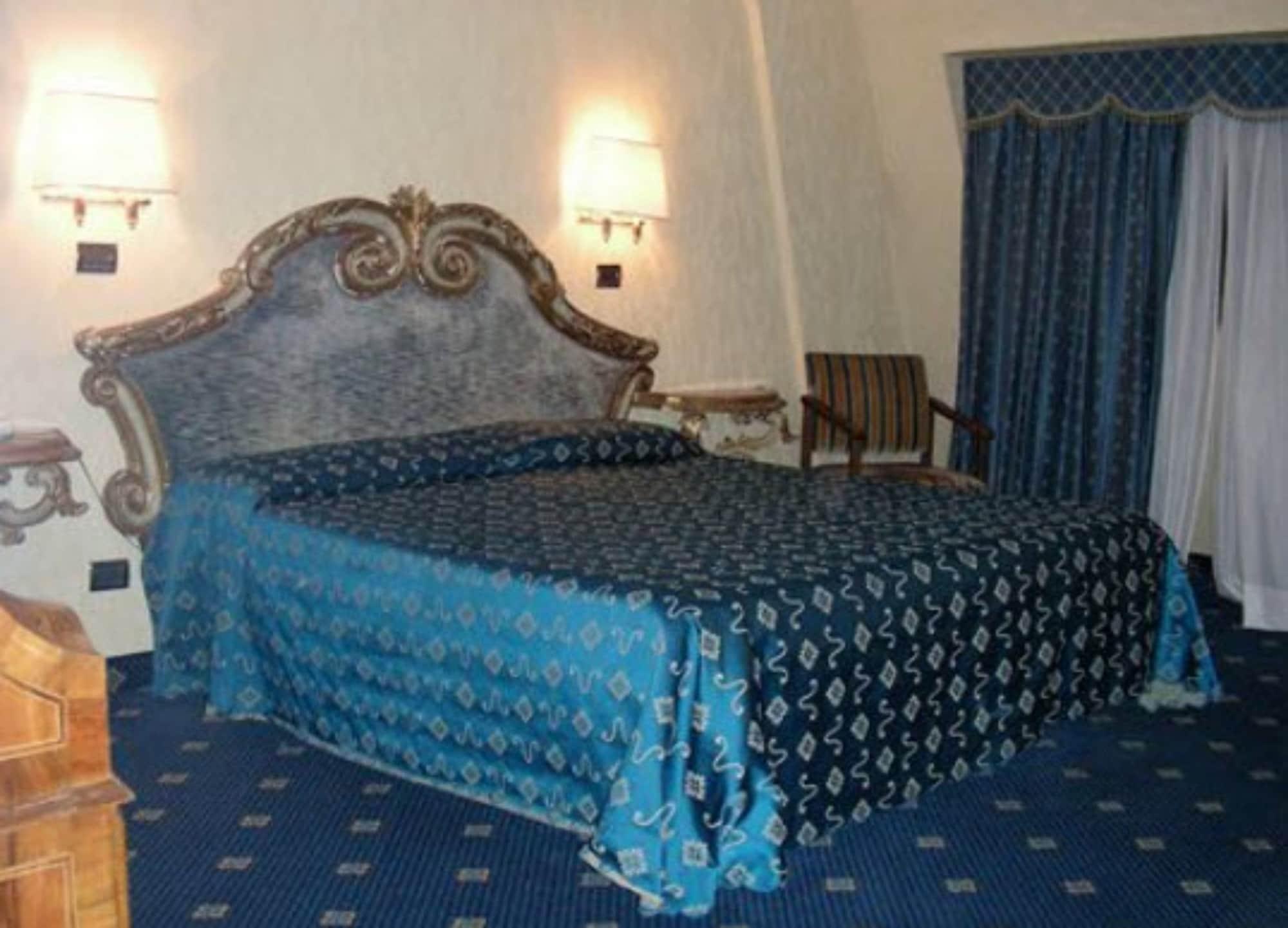 Lh Grand Hermitage Hotel 4*